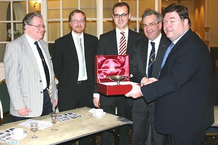 Hull winning team pic:Bernard Swift